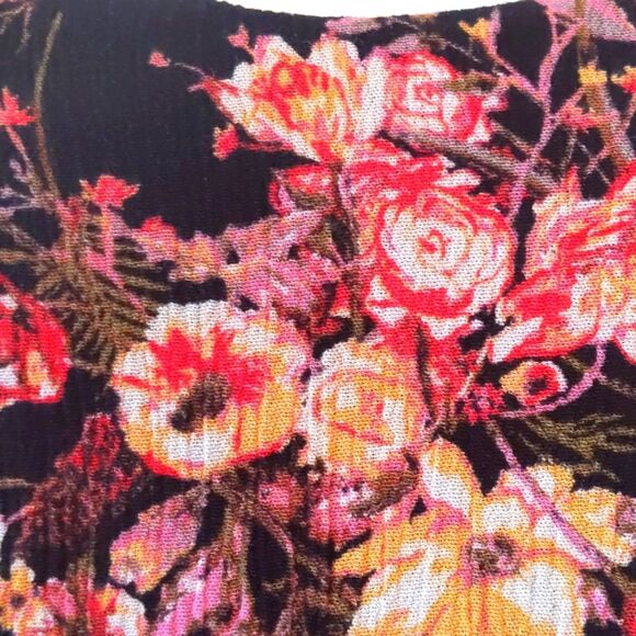 Sundress Floral Knee-length Lined Size Medium - Picture 2 of 11